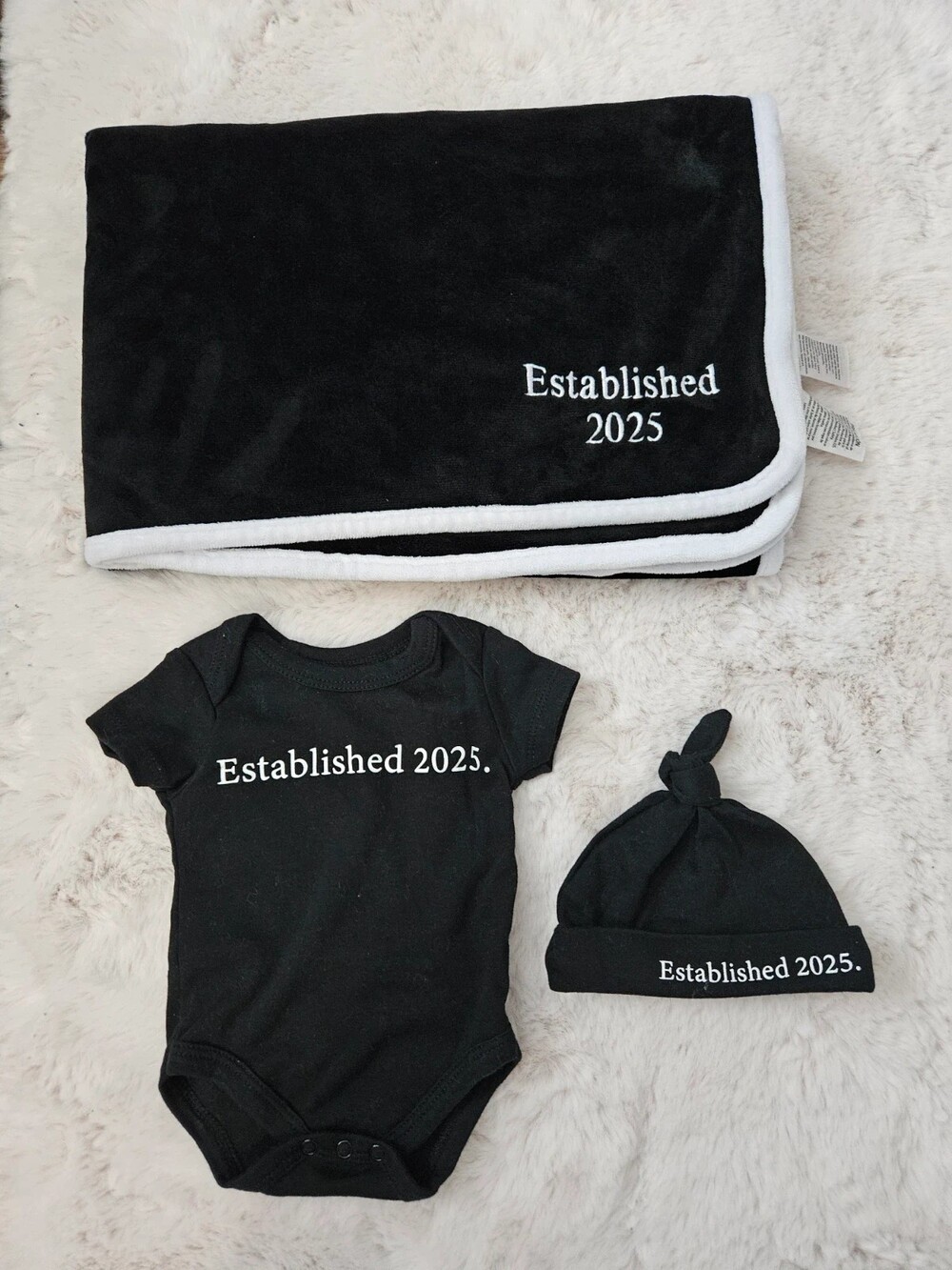 Personalized baby blanket,newborn onesie and hat with embroidered Est 2025